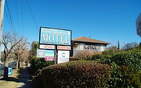 White Lanterns Motel